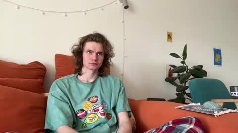 Di Alex online show from 4, 4, 2026