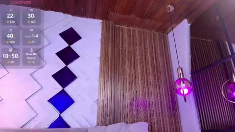 Camila and Megan online show from 22, 11, 2025