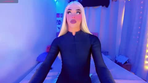 AmayaGirl online show from 2, 12, 2025