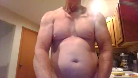 Snapshot of diamondchuck73 chatting on 27, 10, 2025 Diamondchuck73 online show from 27, 10, 2025