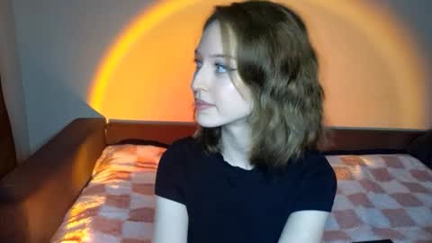 Snapshot of diamondcorza chatting on 2, 10, 2025 Mila online show from 2, 10, 2025