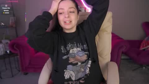 Snapshot of diamondeyeess chatting on 3, 3, 2026 Sasha online show from 3, 3, 2026