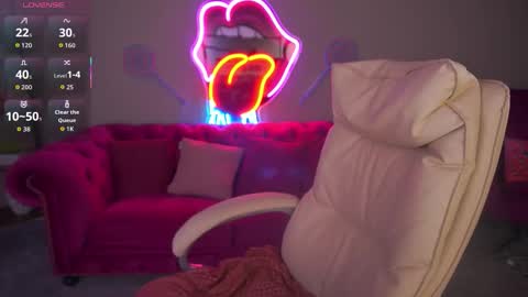 Snapshot of diamondeyeess chatting on 23, 3, 2026 Sasha online show from 23, 3, 2026