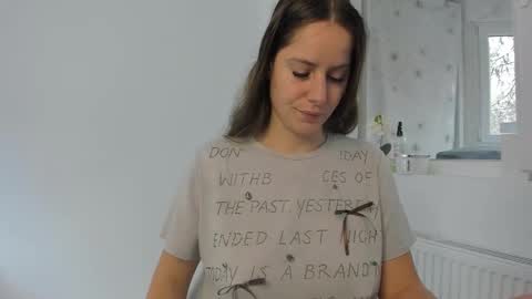 Snapshot of diamondkay_ chatting on 15, 11, 2025 diamondkay_ online show from 15, 11, 2025