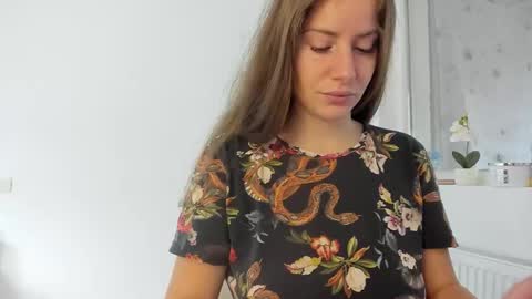 Snapshot of diamondkay_ chatting on 19, 11, 2025 diamondkay_ online show from 19, 11, 2025