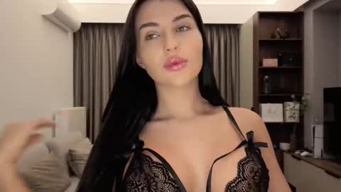 Snapshot of diamondpixie chatting on 13, 1, 2026 Iris online show from 13, 1, 2026