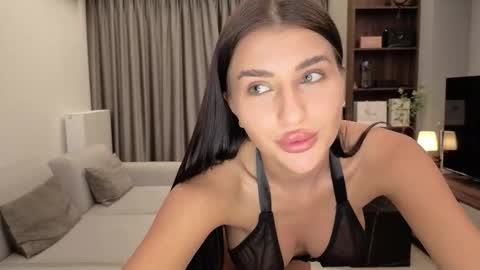 Snapshot of diamondpixie chatting on 21, 3, 2026 Iris online show from 21, 3, 2026