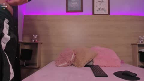 Diana online show from 5, 12, 2025