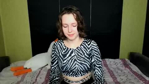 diana_back3 online show from 11, 1, 2026