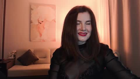 Diana DeLua online show from 25, 9, 2025