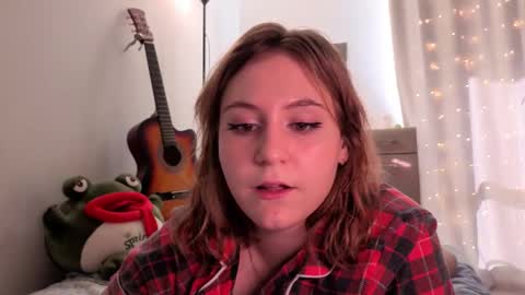 Snapshot of diana_floweri chatting on 25, 9, 2025 Diana online show from 25, 9, 2025