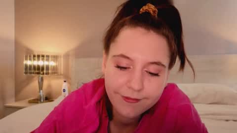 Snapshot of diana_floweri chatting on 24, 10, 2025 Diana online show from 24, 10, 2025