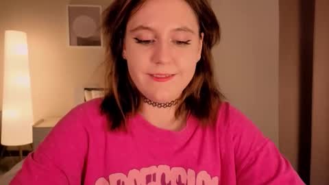 Snapshot of diana_floweri chatting on 8, 11, 2025 Diana online show from 8, 11, 2025