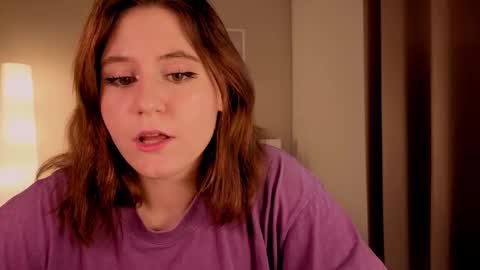 Snapshot of diana_floweri chatting on 12, 11, 2025 Diana online show from 12, 11, 2025