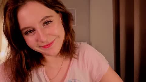 Snapshot of diana_floweri chatting on 22, 11, 2025 Diana online show from 22, 11, 2025