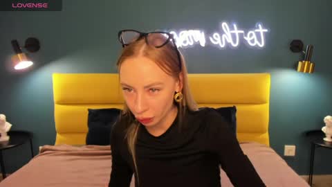 Diana  online show from 25, 5, 2026