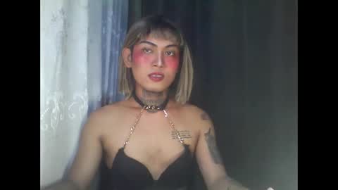 Snapshot of diana_hugex chatting on 18, 11, 2025 kak sakir online show from 18, 11, 2025