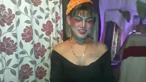 Snapshot of diana_hugex chatting on 28, 11, 2025 kak sakir online show from 28, 11, 2025