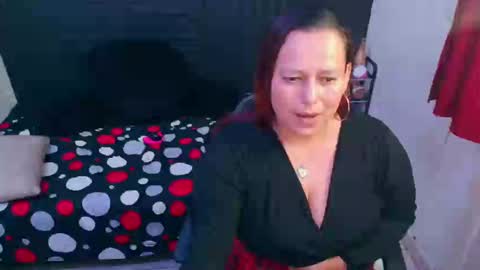 Diana Lozano online show from 25, 1, 2025