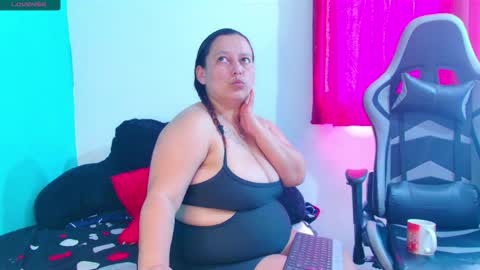 Diana Lozano online show from 10, 4, 2026