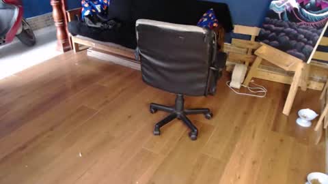 diana online show from 9, 3, 2025