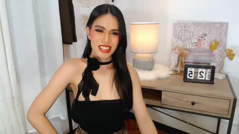 Snapshot of diana_victoria chatting on 24, 10, 2025 diana_victoria online show from 24, 10, 2025