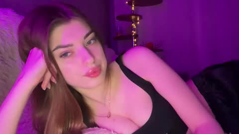 Snapshot of dianaa_lee chatting on 3, 3, 2026 DIANA online show from 3, 3, 2026