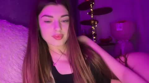 Snapshot of dianaa_lee chatting on 9, 3, 2026 DIANA online show from 9, 3, 2026