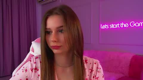 Snapshot of dianabecker chatting on 26, 9, 2025 Diana online show from 26, 9, 2025