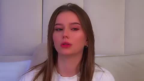 Snapshot of dianabecker chatting on 25, 6, 2026 Diana online show from 25, 6, 2026