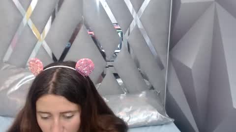Snapshot of dianafoxy_ chatting on 10, 2, 2025 Diana online show from 10, 2, 2025
