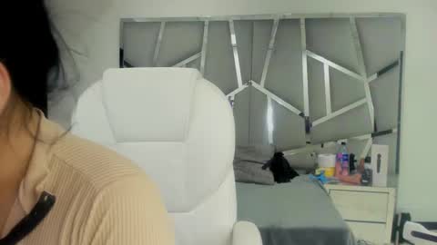 dianarous online show from 11, 1, 2025