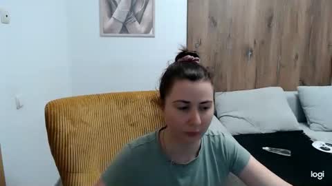 dianasmiey7 online show from 10, 5, 2026