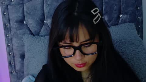 Snapshot of diane_1 chatting on 27, 4, 2026 DIANE online show from 27, 4, 2026