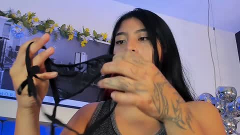 dianekitty online show from 22, 1, 2025