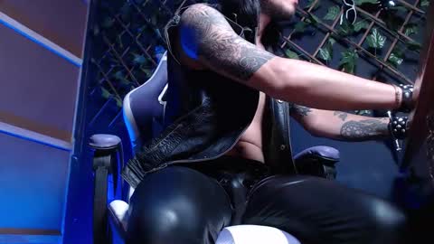 DICAPRIO online show from 18, 12, 2025