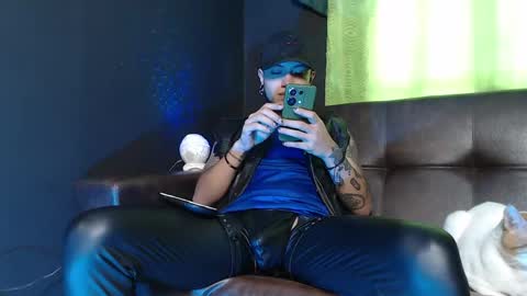 DICAPRIO online show from 5, 5, 2026