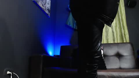 Snapshot of dicaprioo_ chatting on 2, 6, 2026 DICAPRIO online show from 2, 6, 2026