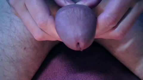 Snapshot of dick_playy chatting on 13, 10, 2025 dick_playy online show from 13, 10, 2025