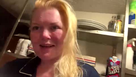 Snapshot of dickeddownsouth chatting on 16, 3, 2026 Beau online show from 16, 3, 2026