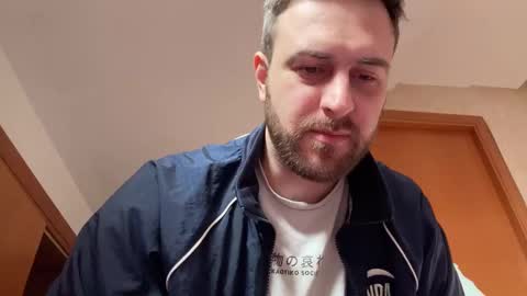 Im Julian  all cum shot videos here    online show from 18, 2, 2025