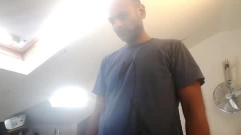 diddlysquatter online show from 9, 9, 2025