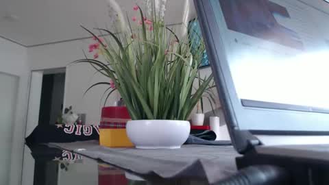 squirtcock online show from 14, 5, 2026