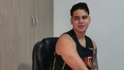 Snapshot of diego_cazas chatting on 15, 6, 2026 DIEGO CAZAS online show from 15, 6, 2026