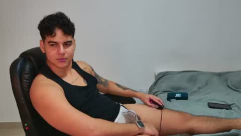 Snapshot of diego_cazas chatting on 10, 7, 2026 DIEGO CAZAS online show from 10, 7, 2026