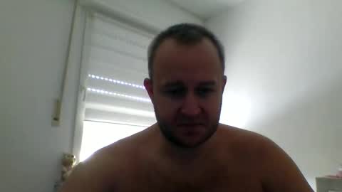 dienummer10 online show from 13, 9, 2025