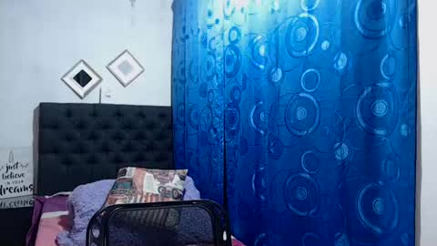 Snapshot of dihayara chatting on 14, 2, 2025 Mariana online show from 14, 2, 2025