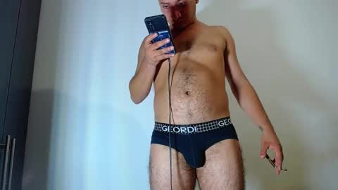 Snapshot of diiego_xxx chatting on 5, 12, 2024 diiego_xxx online show from 5, 12, 2024