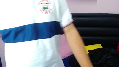 Snapshot of diiego_xxx chatting on 21, 2, 2025 diiego_xxx online show from 21, 2, 2025