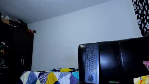 Snapshot of diiego_xxx chatting on 17, 11, 2025 diiego_xxx online show from 17, 11, 2025